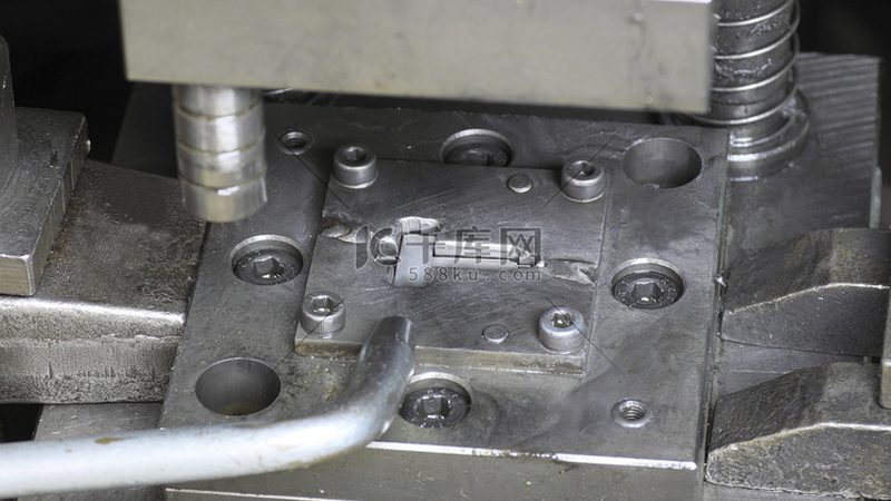 热作模具热处理注意事项