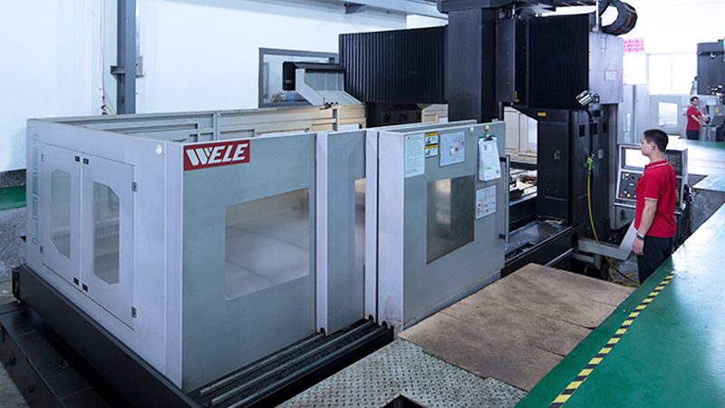 热作模具钢与合金工具钢：本质区别与应用解析