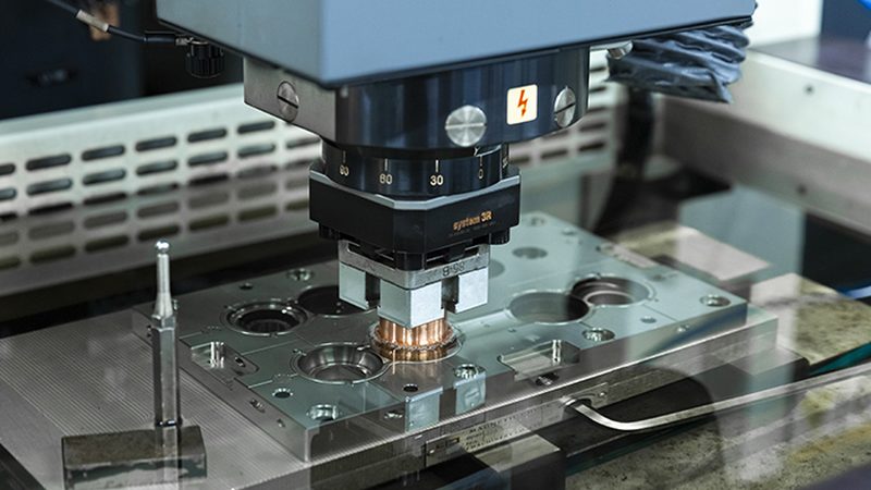 东莞注塑模具厂价格背后的考量因素